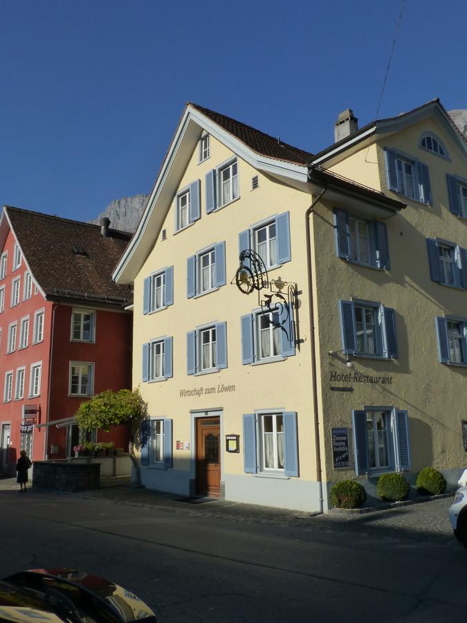 Lowen Hotel