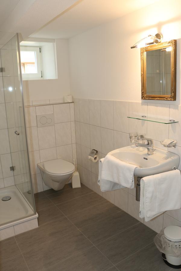 Lowen Hotel